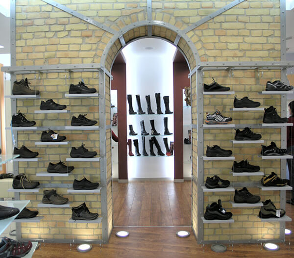 footwear display furniture
