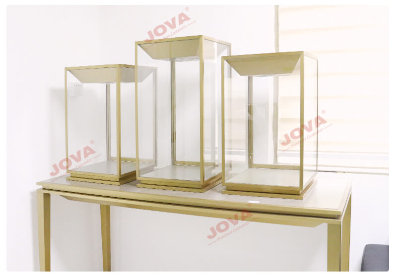 table top glass jewelry cases