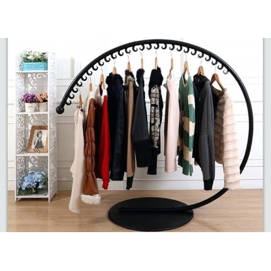 round hanging clothes racks