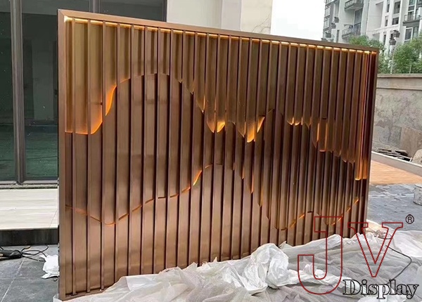 metal partition wall